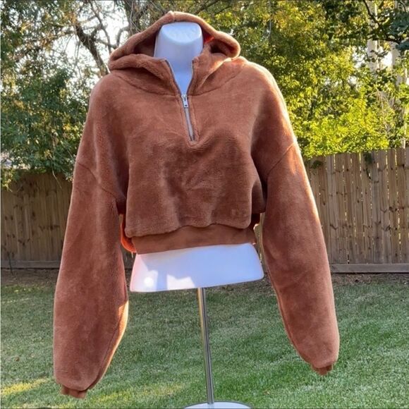 Take 50% OFF- BDG Zip-Up Hoodie Brown Solid, Size-XS - Picture 2 of 7